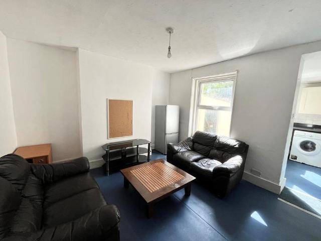 House for rent in Hanover & Queen's Park, Brighton