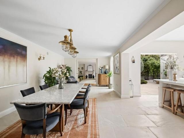 House for rent in Mortlake, Greater London