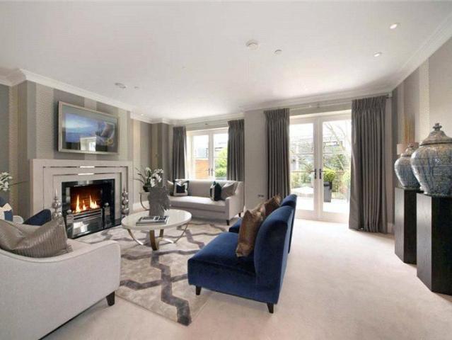 House for rent in Clewer Village, Windsor