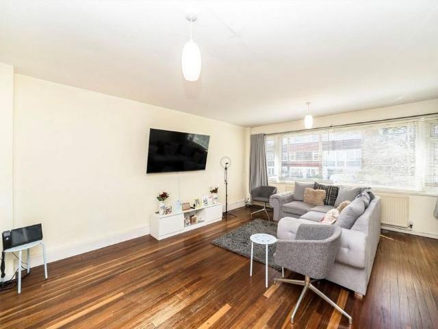 House for rent in Well Hall, Greater London