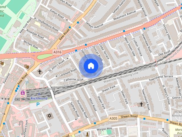 Townhouse for rent in North Sheen, Greater London