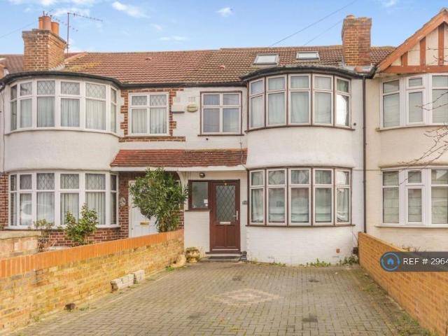House for rent in London Borough of Ealing, Perivale
