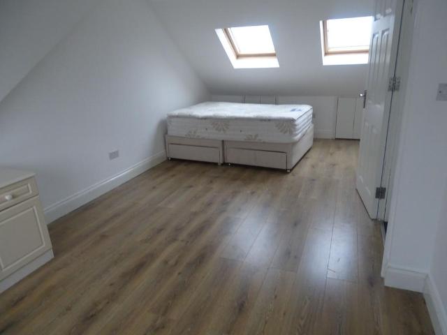 House for rent in London Borough of Hounslow, Hanworth