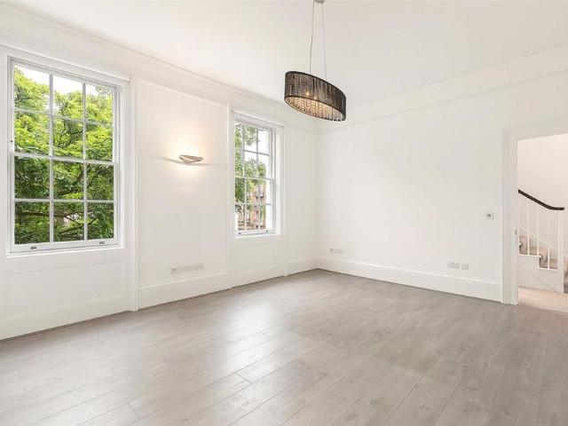 House for rent in City of Westminster, Greater London