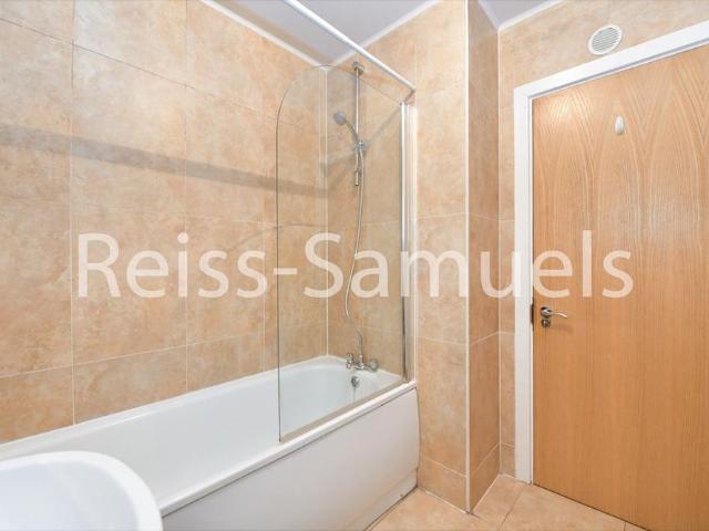 House for rent in Isle Of Dogs, Isle Of Man