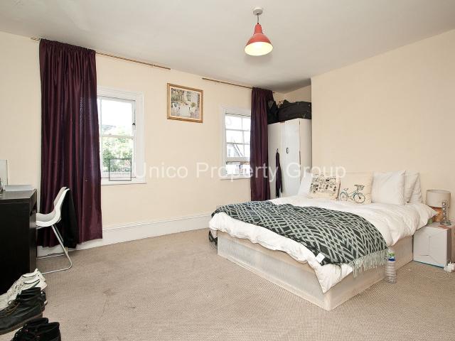 House for rent in Bromley-by-Bow, Bow
