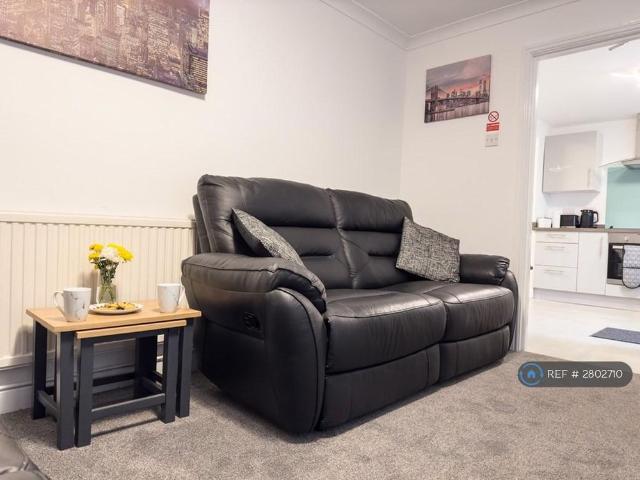 House for rent in Corby