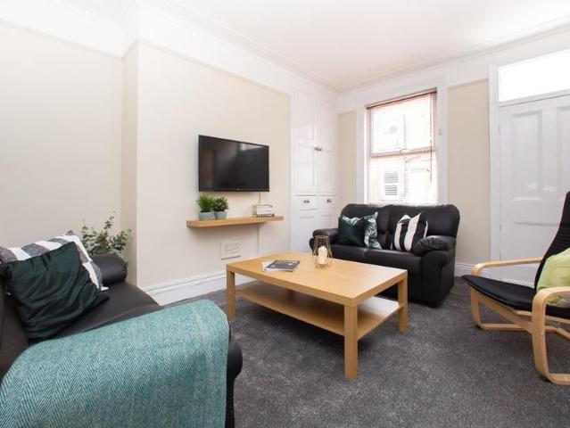 House for rent in Beckett Park, Leeds