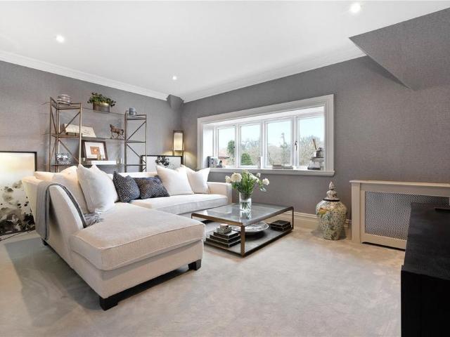 House for rent in Clewer Village, Windsor