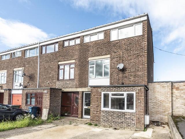 House for rent in Risinghurst and Sandhills, The Slade