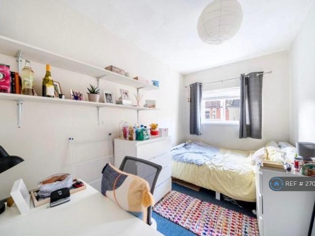 House for rent in Portswood Park, City Of Southampton