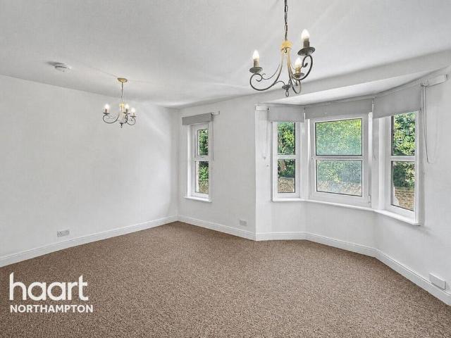 House for rent in Semilong, Northampton