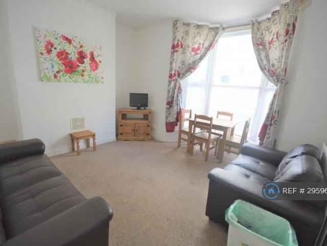 House for rent in Nangreaves, Wales