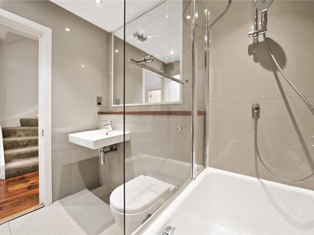 House for rent in Chalk Farm, Primrose Hill