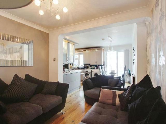 House for rent in London Borough of Hounslow, Heston