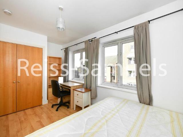 House for rent in Isle Of Dogs, Greater London