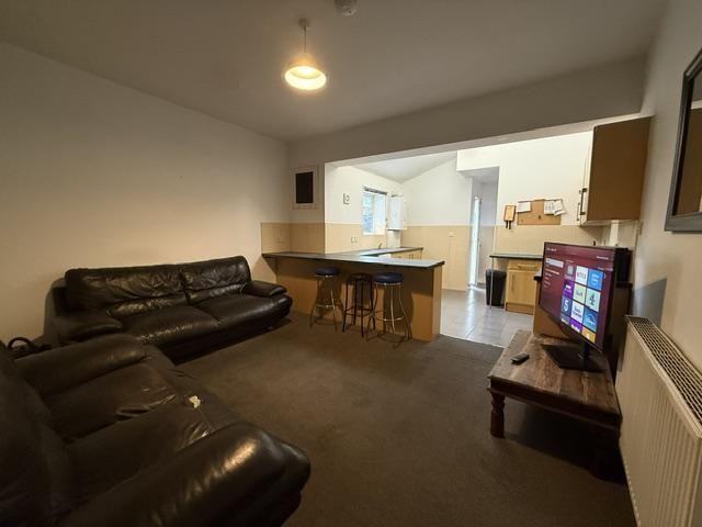 Room for rent in Sharrow Vale, South Yorkshire