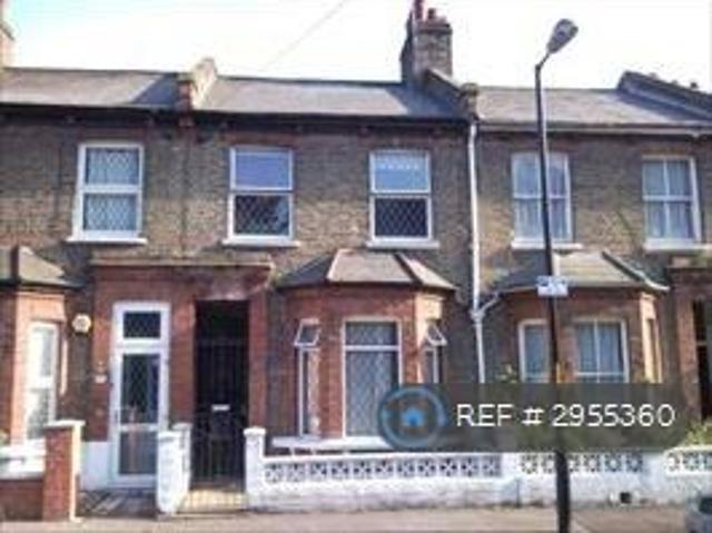 House for rent in Camberwell, Greater London
