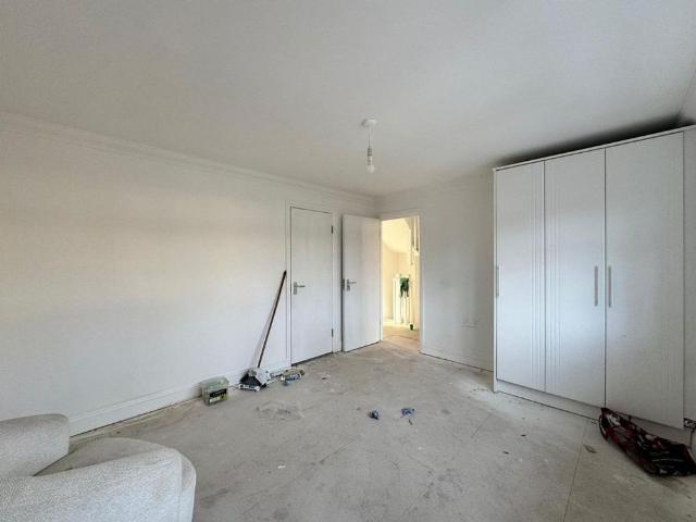 House for rent in London Borough of Hounslow, Greater London