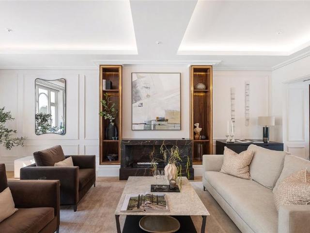 House for rent in Brompton, Greater London