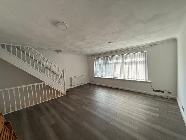 House for rent in London Borough of Croydon, Waddon