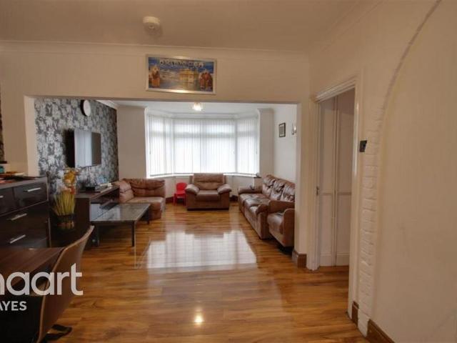 House for rent in Hayes, Greater London
