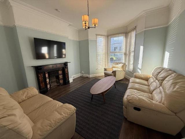 Room for rent in Mutley, Plymouth