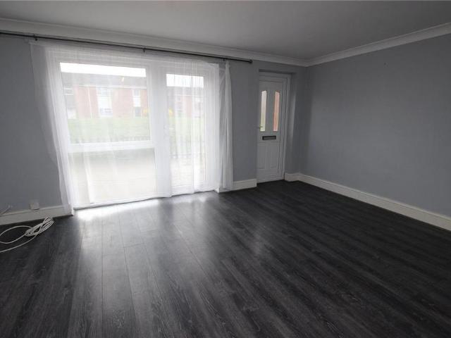 House for rent in Houghton Regis, Bedfordshire