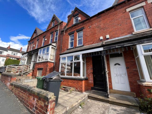House for rent in Headingley Hill, Leeds
