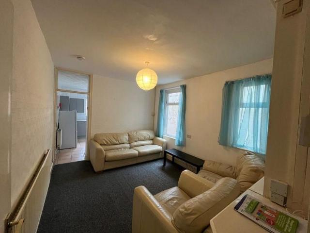 House for rent in Falcon Lodge, Wales