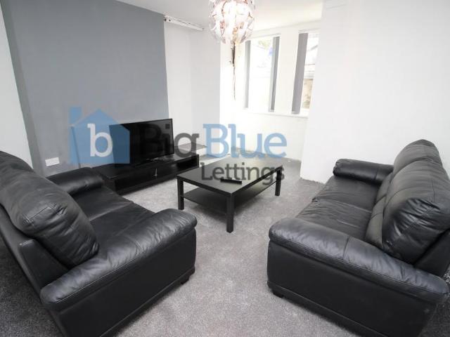 House for rent in Hyde Park, West Yorkshire