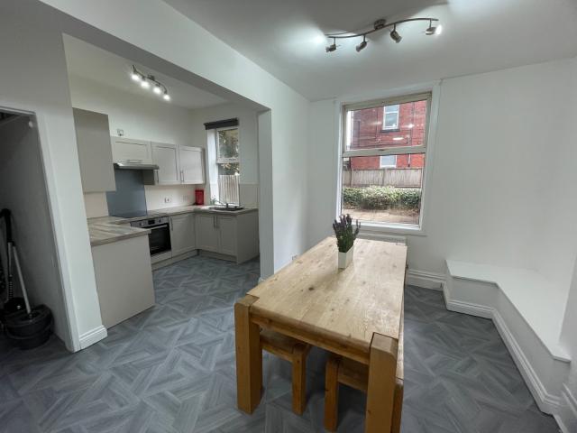 House for rent in Beckett Park, Leeds