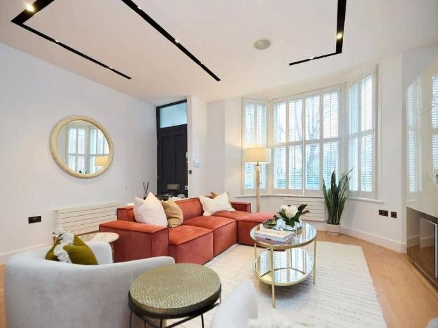 House for rent in St. John's Wood, Greater London