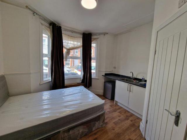 House for rent in Bury Park, Luton