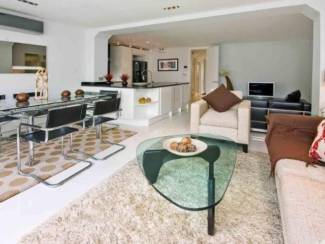 House for rent in Belsize Park, Greater London