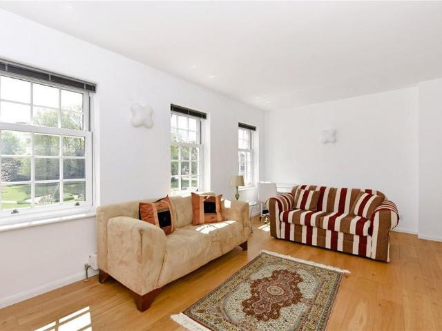 House for rent in Clewer New Town, Windsor
