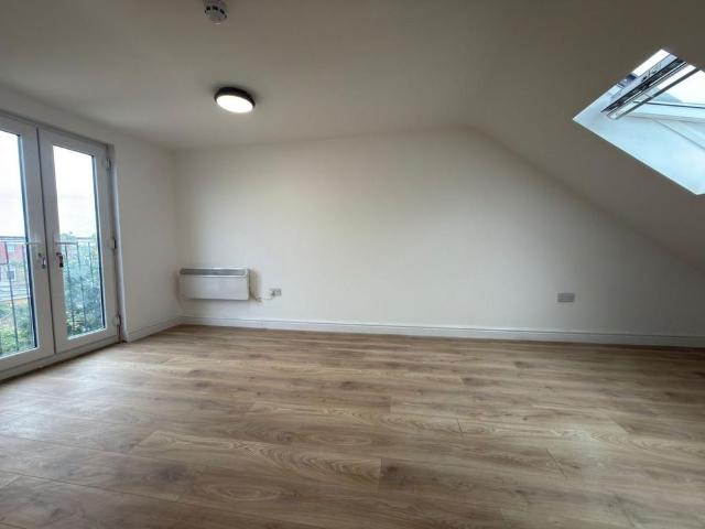 House for rent in Gants Hill, Greater London