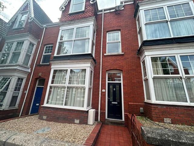 Apartment for rent in Nangreaves, Wales