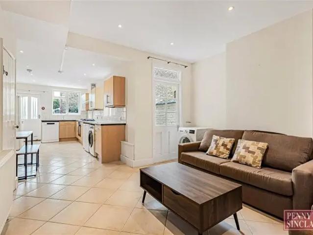 Apartment for rent in Osney, The Slade