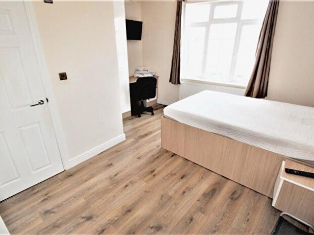 Apartment for rent in Ball Hill, West Midlands