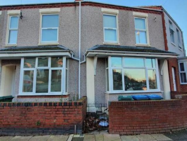 Apartment for rent in Ball Hill, West Midlands