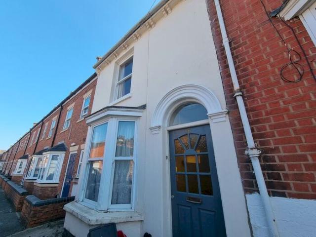 Apartment for rent in Sydenham, Green Close