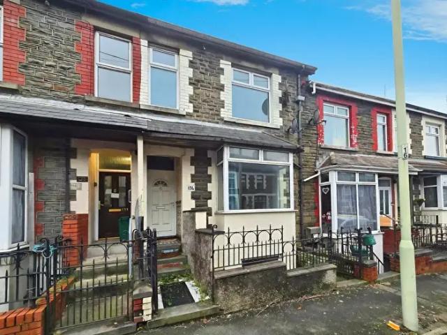 Apartment for rent in Blaenllechau, Ferndale