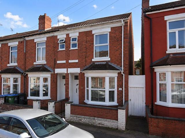 Apartment for rent in Ball Hill, West Midlands