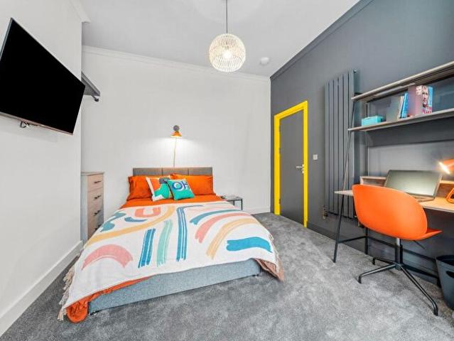 Apartment for rent in Nangreaves, Wales