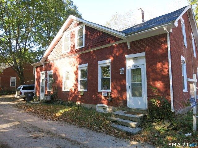 House for sale in North Grosvenordale Mill Historic District, Thompson