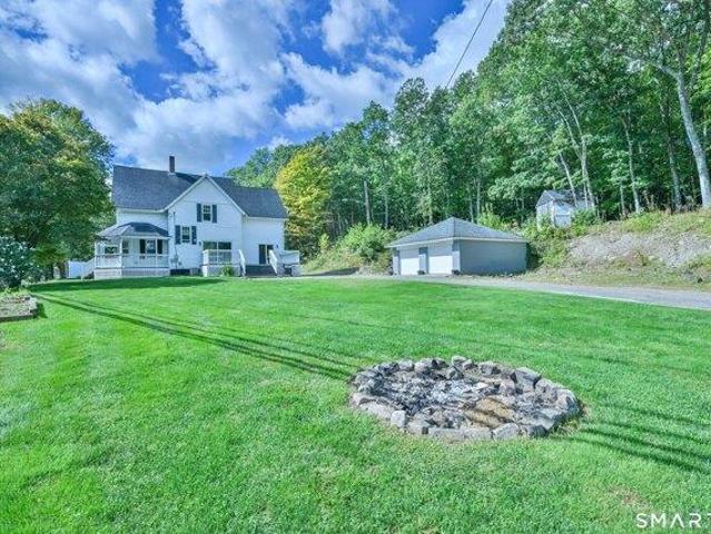 House for sale in North Grosvenordale Mill Historic District, Thompson