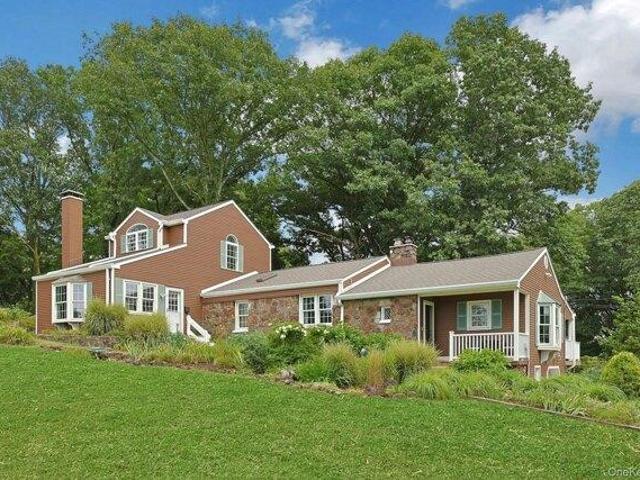 House for sale in Thornwood, New York