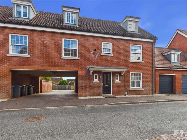 Townhouse for sale in Eastbridge, Suffolk
