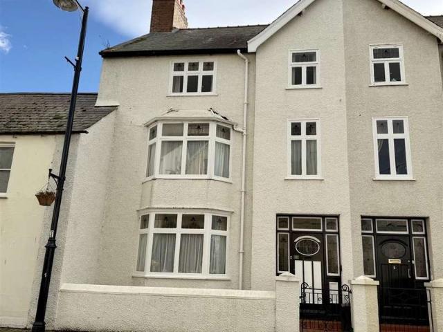 Townhouse for sale in Beaumaris